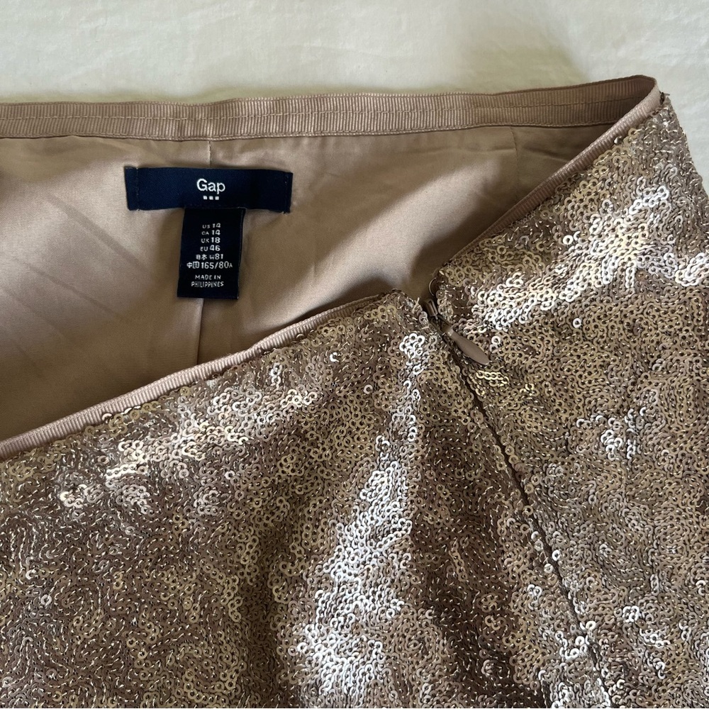 Gap gold sequin mini skirt